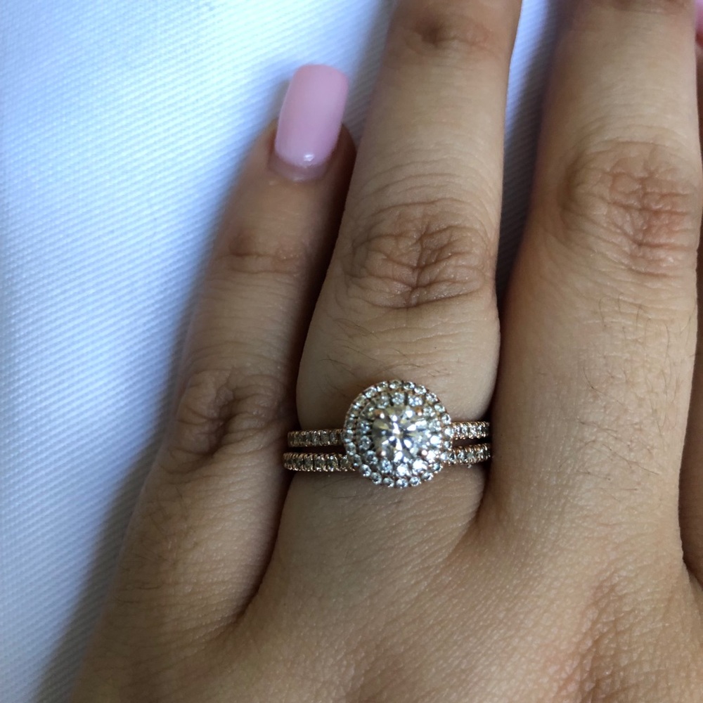 Celebration Grand Wedding Ring/Band Set - Picture 5 of 8